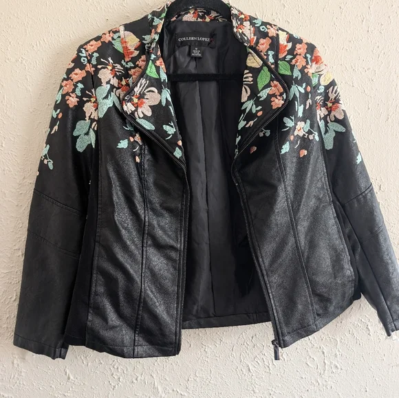 NWOT Colleen Lopez Black Faux Leather Jacket with Floral Embroidery - Picture 5 of 11
